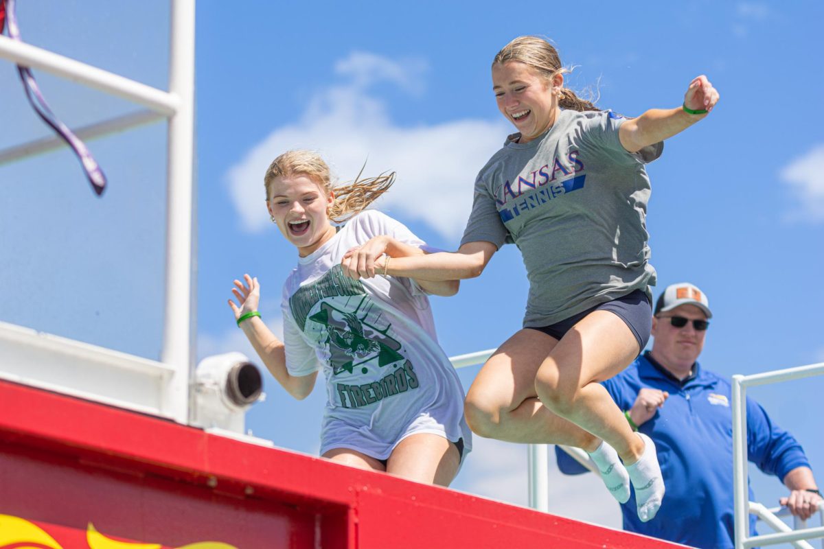 VIDEO: Polar Plunge